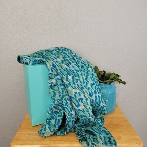 100% Silk Scarf Wrap Blue Leopard Animal Print - Picture 7 of 11